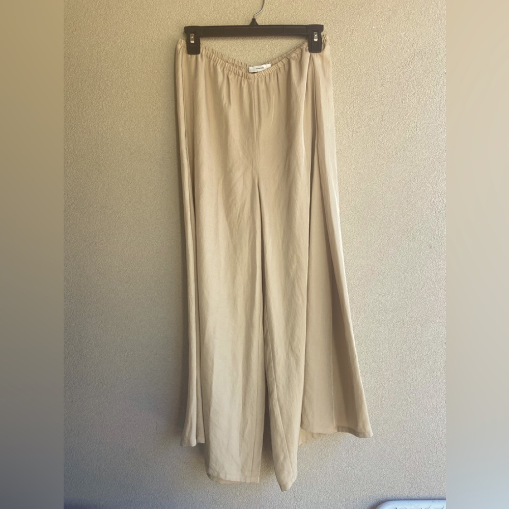 Vince pants NWOT Size M